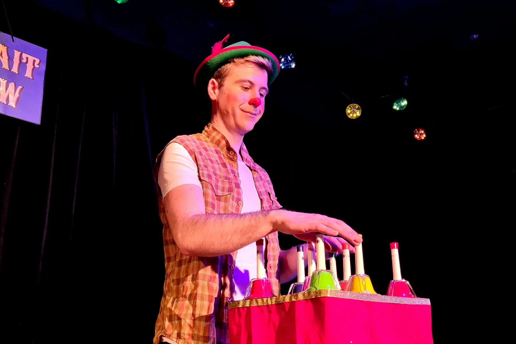 Erwan fait son show - spectacle pour enfants - Sur Mesure Spectacles