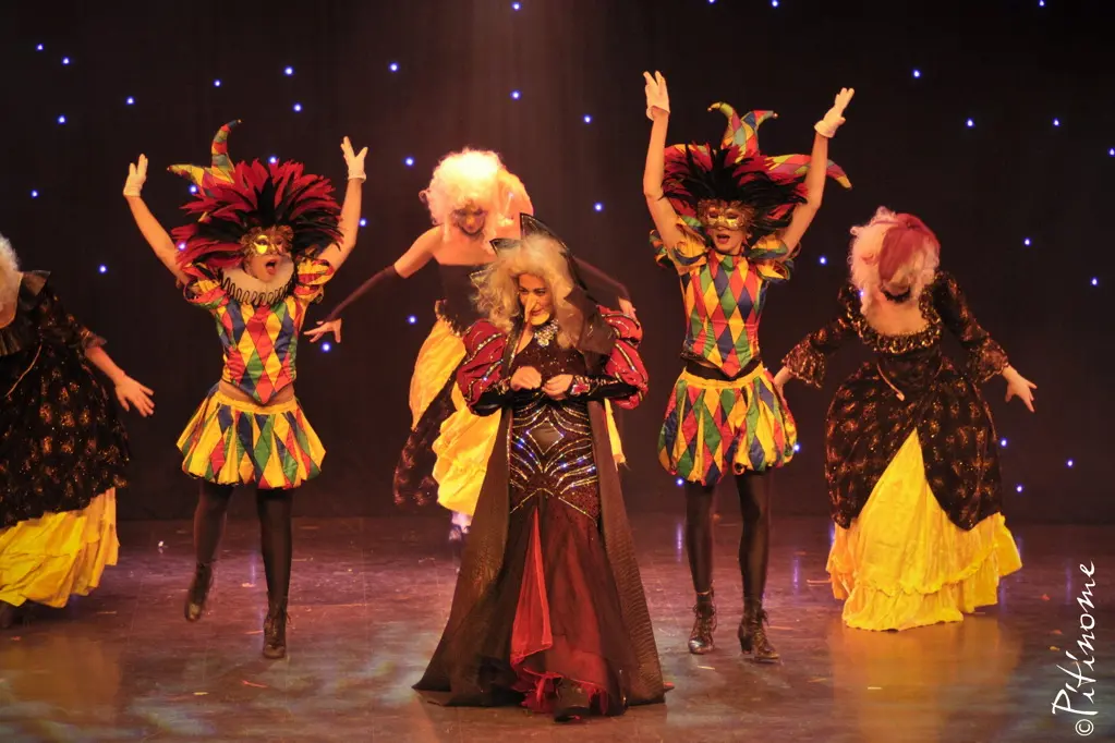 Le Noël de Clara - Spectacle pour enfants - Sur Mesure Spectacles