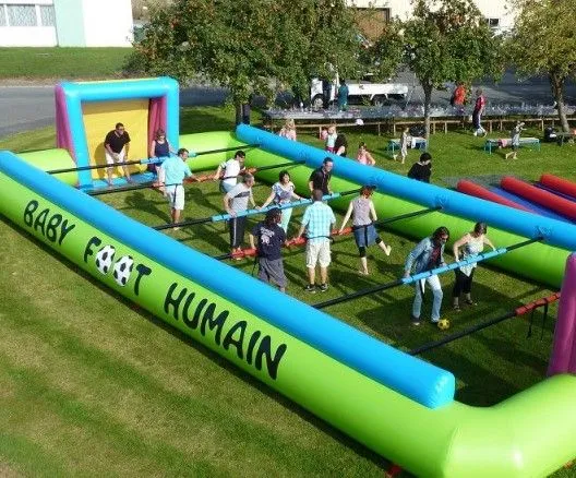 Babyfoot humain - Structures gonflables - Sur Mesure Spectacles