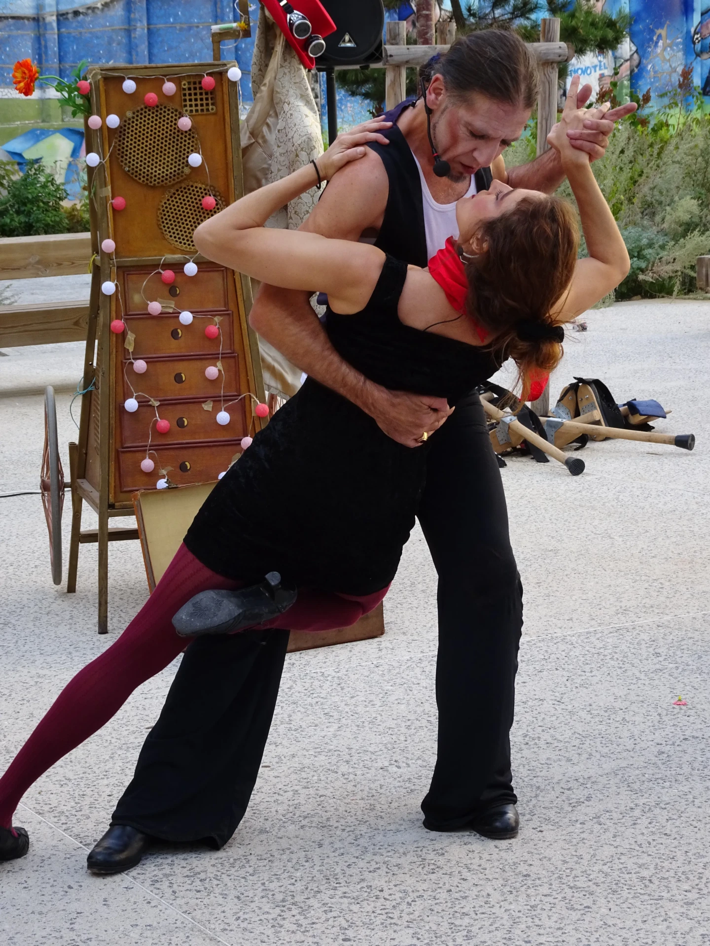 Bal à Bal - Spectacle pour enfants - Sur Mesure Spectacles