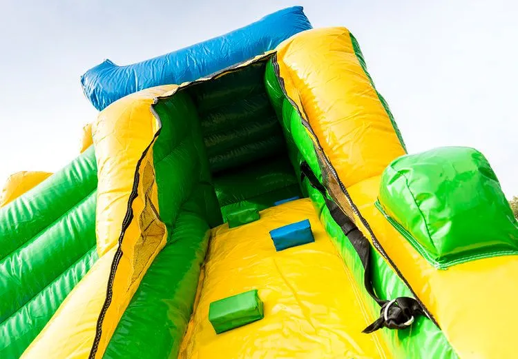 Croco splash - Structures gonflables Sur Mesure Spectacles