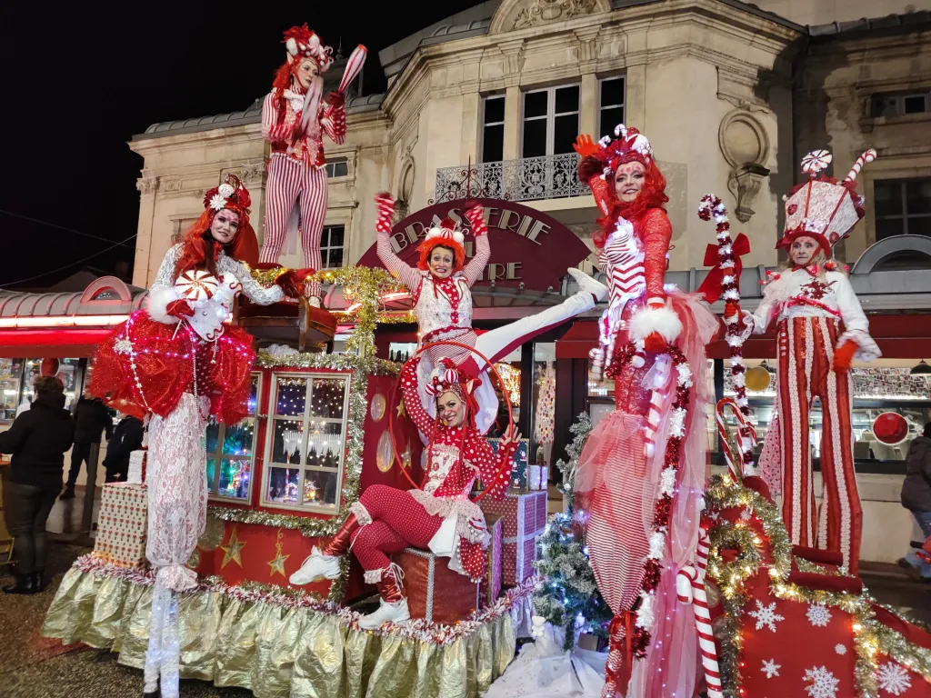 Spectacle Elfy en foly - Sur Mesure Spectacles