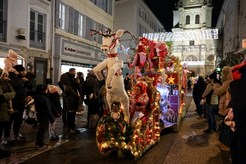 Spectacle Elfy en foly - Sur Mesure Spectacles
