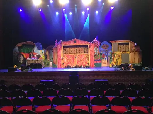 Funny Farmer Show - Spectacle pour enfants - Sur Mesure Spectacles