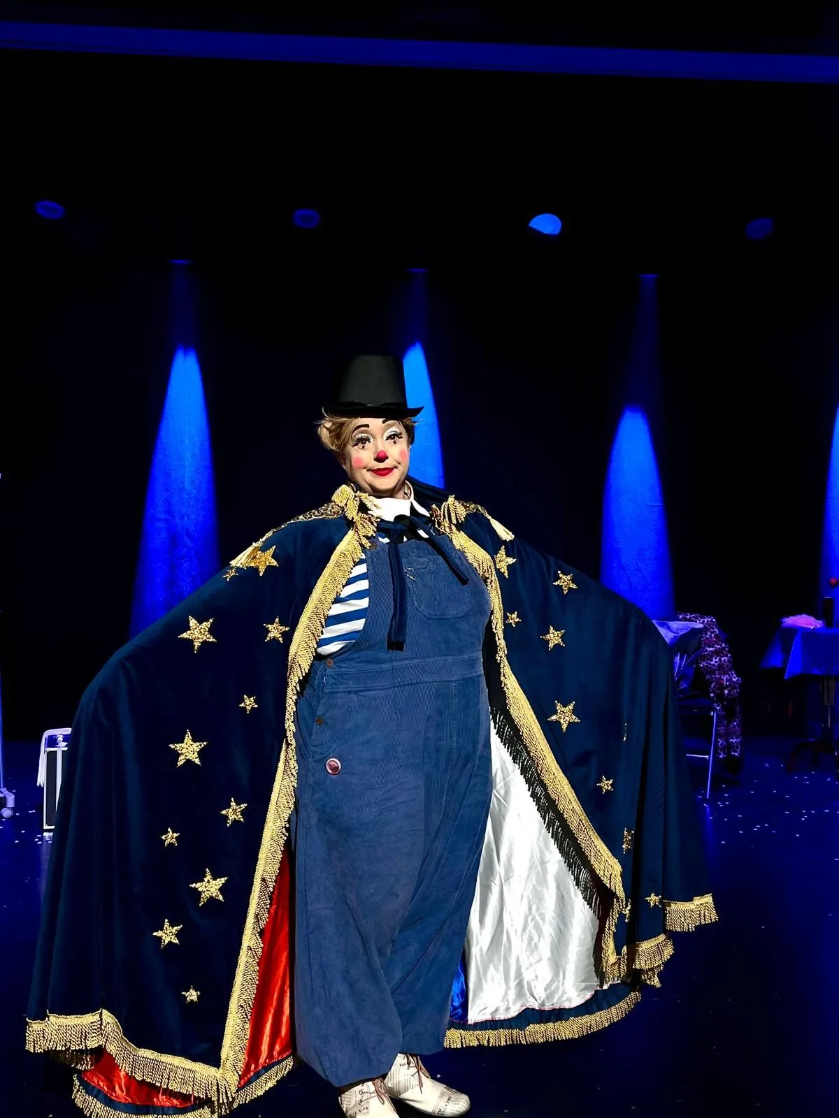 Le Christmas de Madame Clown - Spectacle pour enfants - Sur Mesure Spectacles