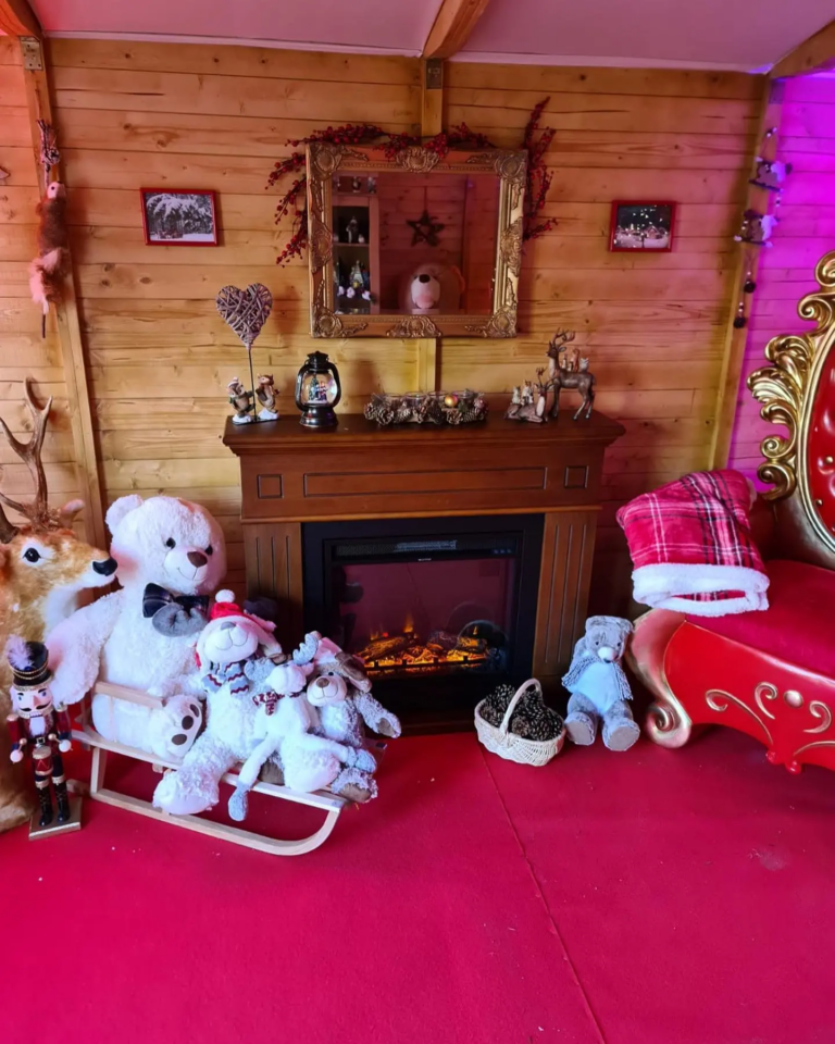 Maison du Père Noël - Locations - Sur Mesure Spectacles