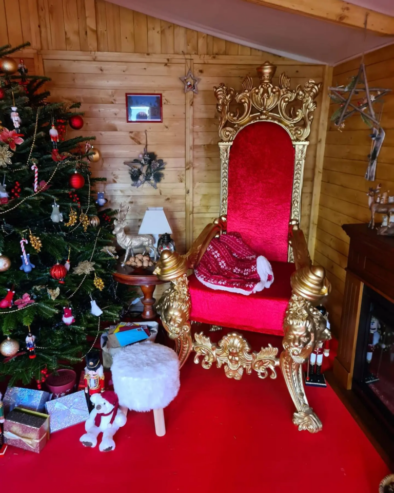 Maison du Père Noël - Locations - Sur Mesure Spectacles