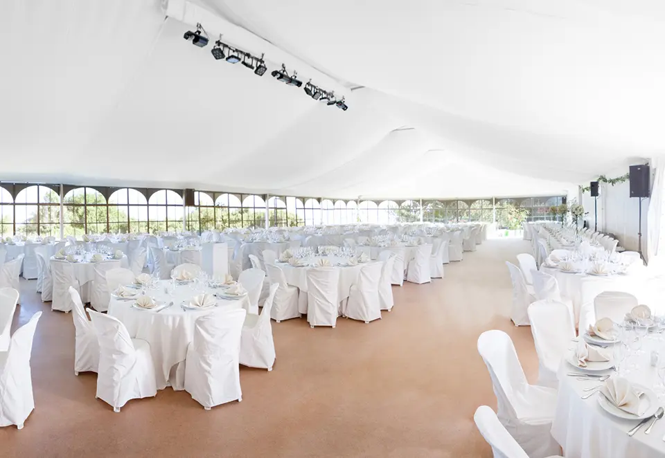 tentes & gradins en location - Sur mesure spectacles