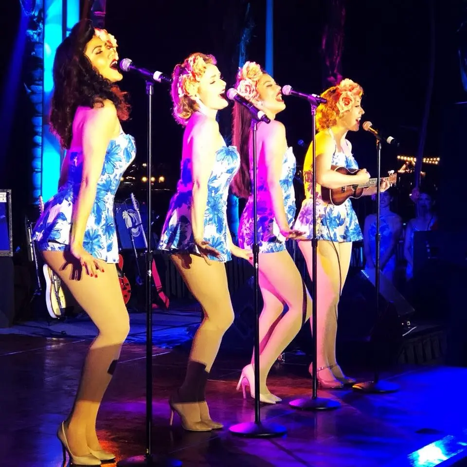 Tiki Vintage - Rock’n’Hula  - Spectacle Rétro - Sur Mesure Spectacles

