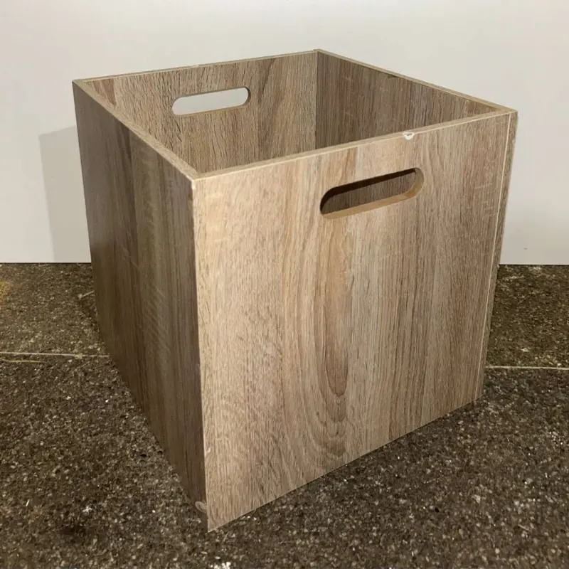 Bac en bois - Location mobilier & décorations - Sur Mesure Spectacles