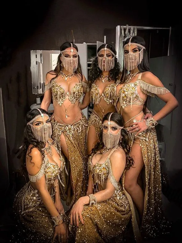 Danseuse Orientale - Spectacle de variété - Sur Mesure Spectacles