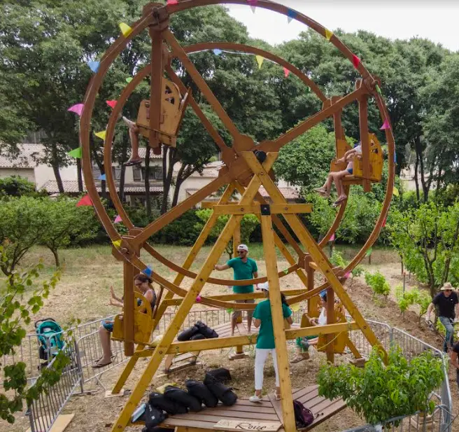 Manège La belle roue - Manège écologique - Sur Mesure Spectacles
