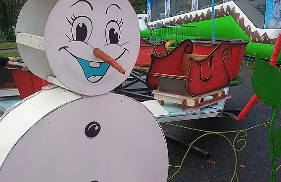 Manège de Noël - Manège écologique - - Sur Mesure Spectacles