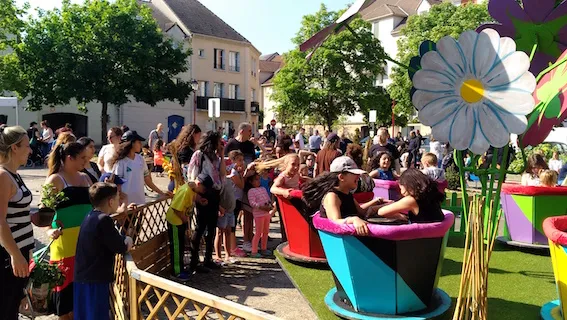 Manège merveilleux - Manège écologique - Sur Mesure Spectacles