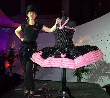 Performance Ballon Dress - Animation - Sur Mesure Spectacles