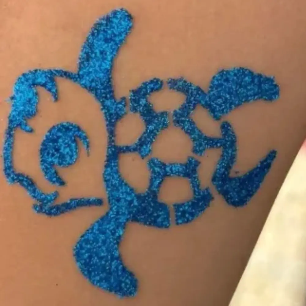 Tatouage paillettes - animation - Sur Mesure Spectacles