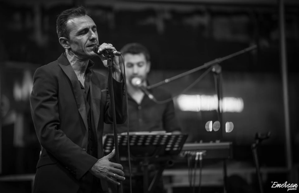 Vintage tour - Show live - Sur Mesure Spectacles