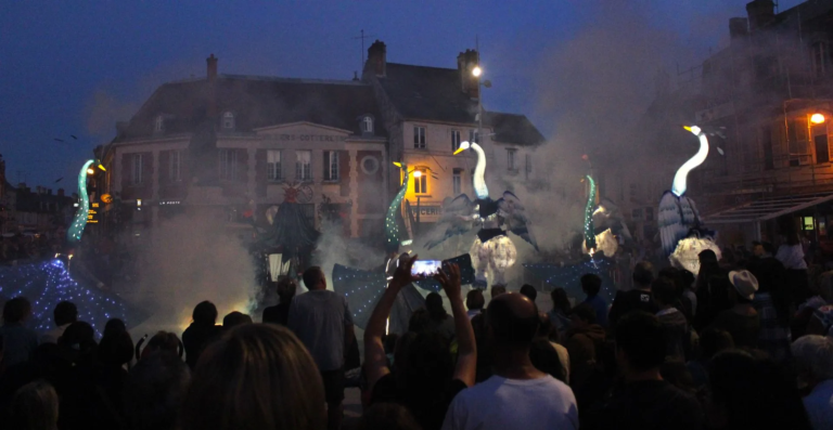Les Gardiens des rêves - Spectacle fixe et déambulatoire - Sur Mesure Spectacles