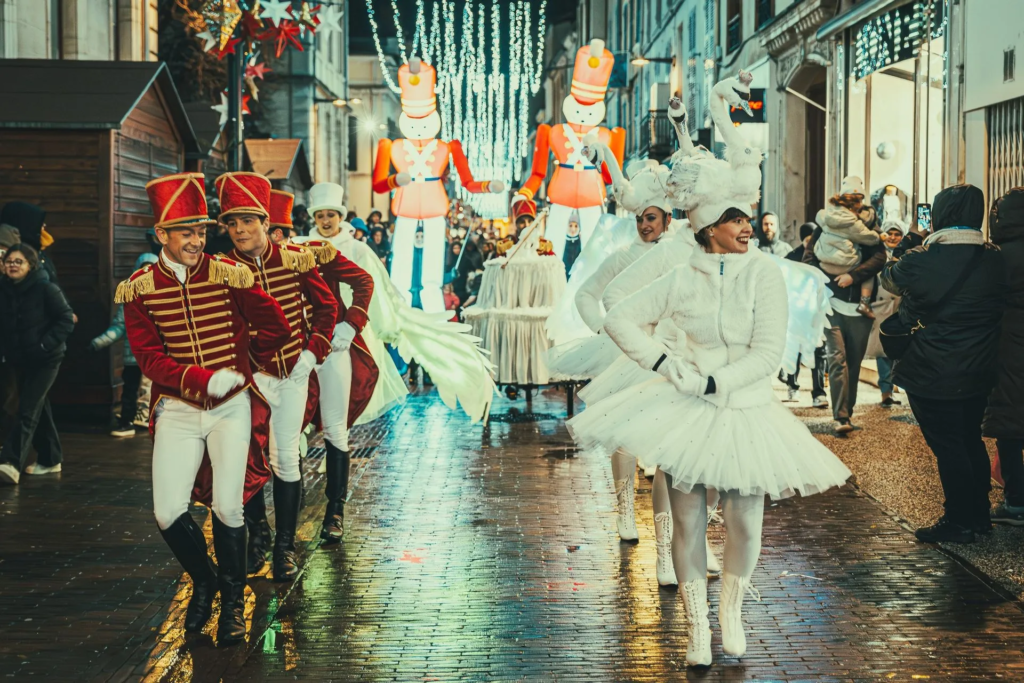 Le bal des cygnes - Spectacle fixe et déambulatoire - Sur Mesure Spectacles