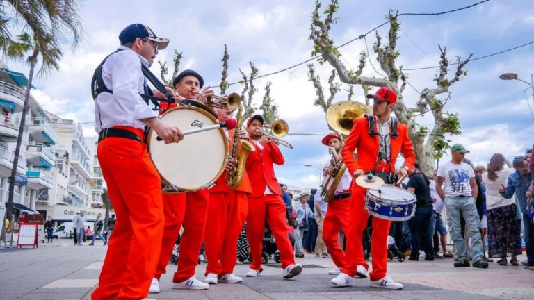 Jay-jay Brass Band - Ambiance musicale - Sur Mesure Spectacles