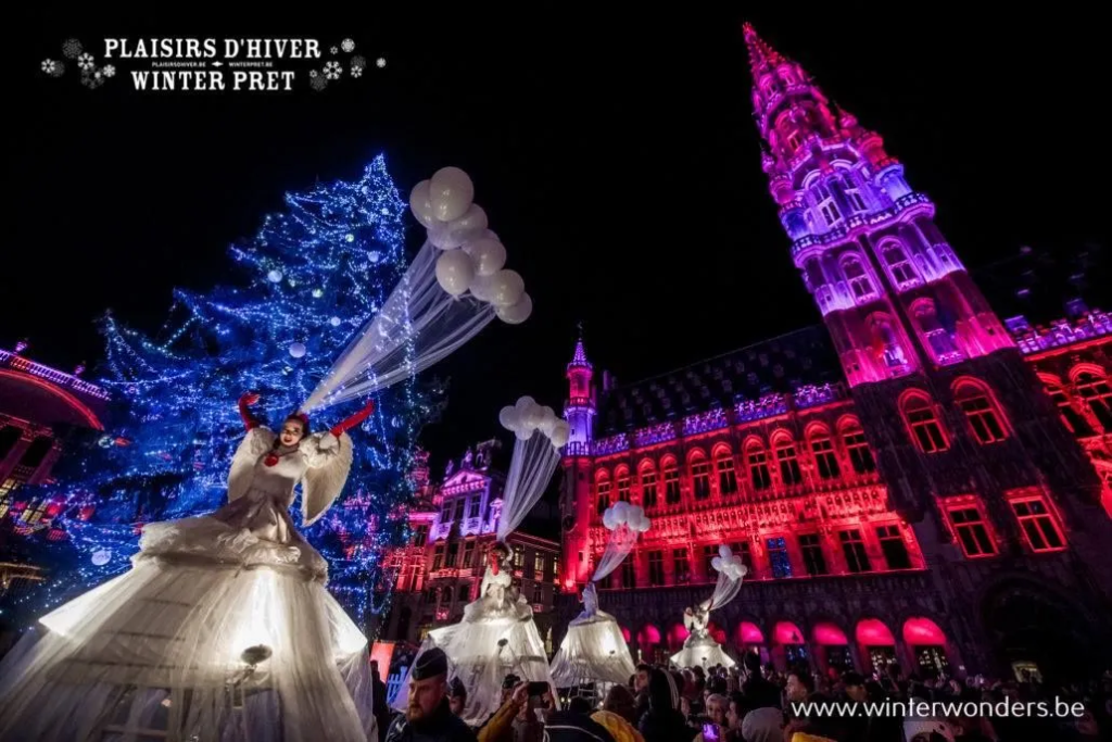 La Parade à Vélo - Spectacle fixe et déambulatoire - Sur Mesure Spectacles